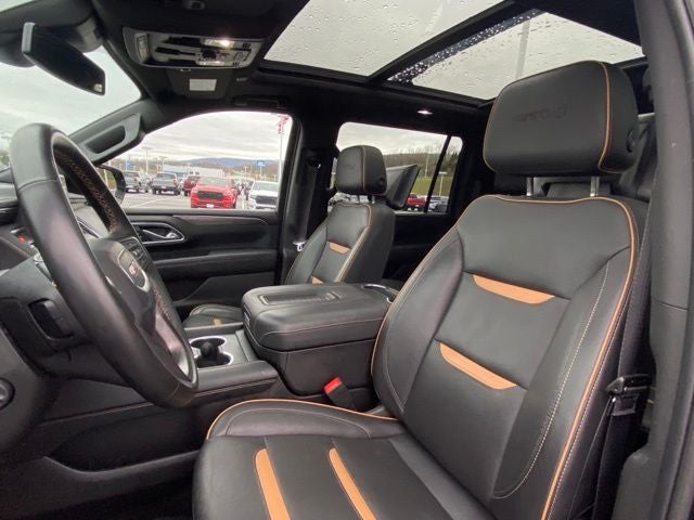 2023 GMC Yukon XL 4WD AT4