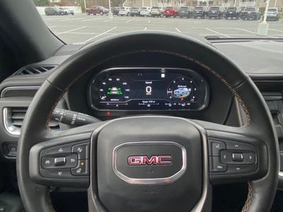 2023 GMC Yukon XL 4WD AT4