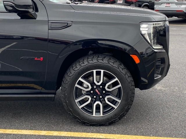 2023 GMC Yukon XL 4WD AT4