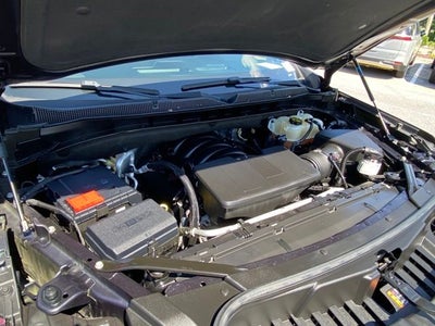 2023 Chevrolet Suburban 4WD LS