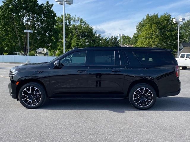 2024 Chevrolet Suburban 4WD RST