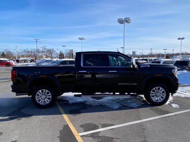2023 GMC Sierra 2500HD 4WD Crew Cab Standard Bed Denali