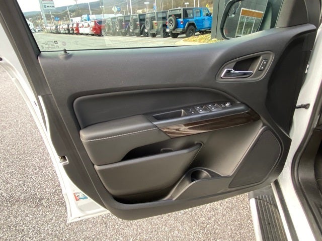 2022 GMC Canyon 4WD Crew Cab Short Box Elevation