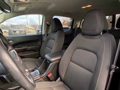 2022 GMC Canyon 4WD Crew Cab Short Box Elevation