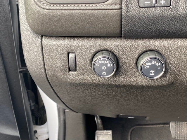 2022 GMC Canyon 4WD Crew Cab Short Box Elevation