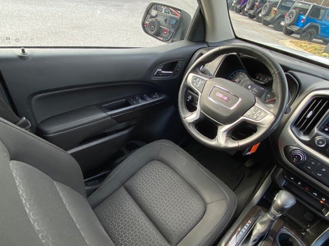 2022 GMC Canyon 4WD Crew Cab Short Box Elevation