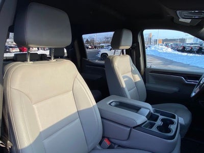 2025 GMC Sierra 1500 4WD Crew Cab Short Box SLT