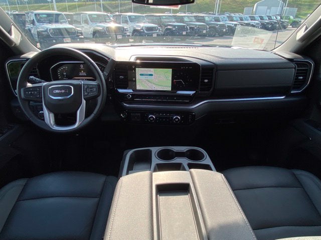 2026 GMC Sierra 1500 Crew Cab, Short Bed, SLT, 4WD
