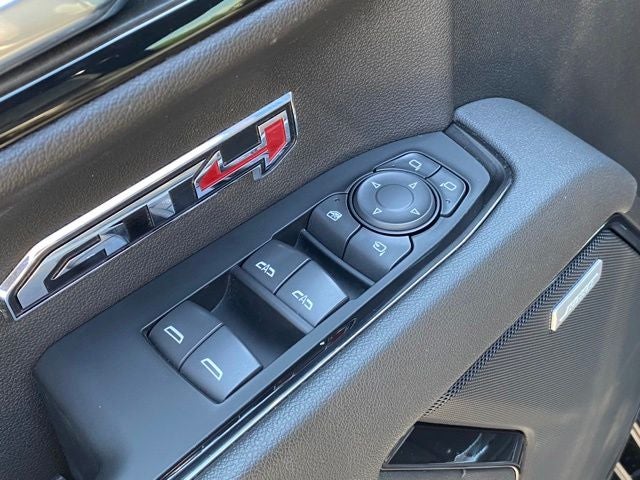 2023 GMC Sierra 1500 4WD Crew Cab Short Box AT4