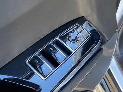 2025 Cadillac Escalade ESV Sport Platinum