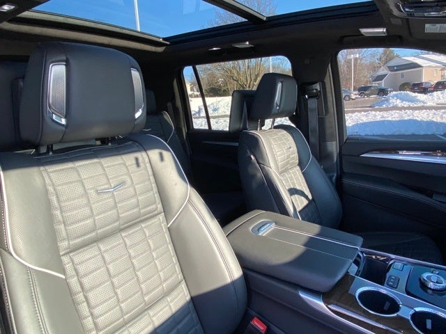 2025 Cadillac Escalade ESV Sport Platinum