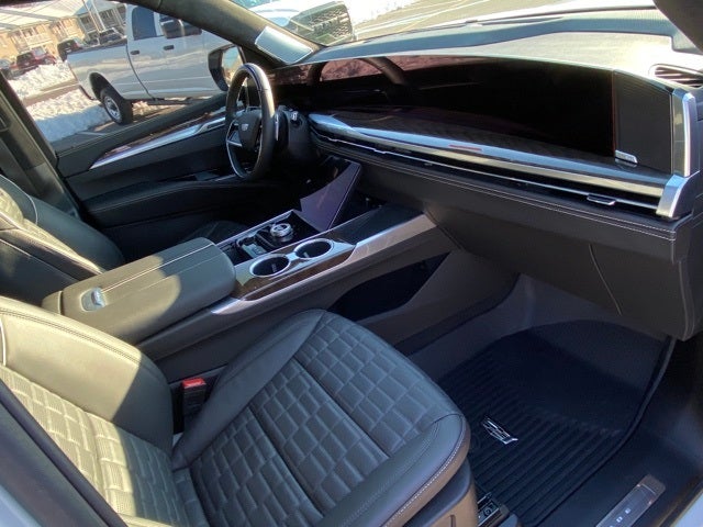 2025 Cadillac Escalade ESV Sport Platinum