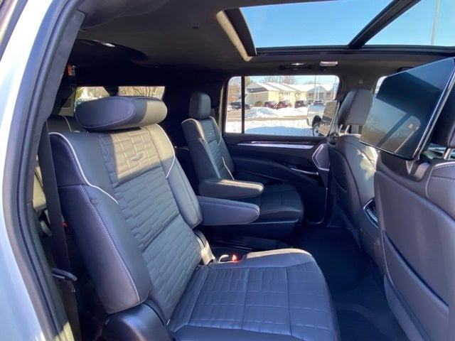 2025 Cadillac Escalade ESV Sport Platinum