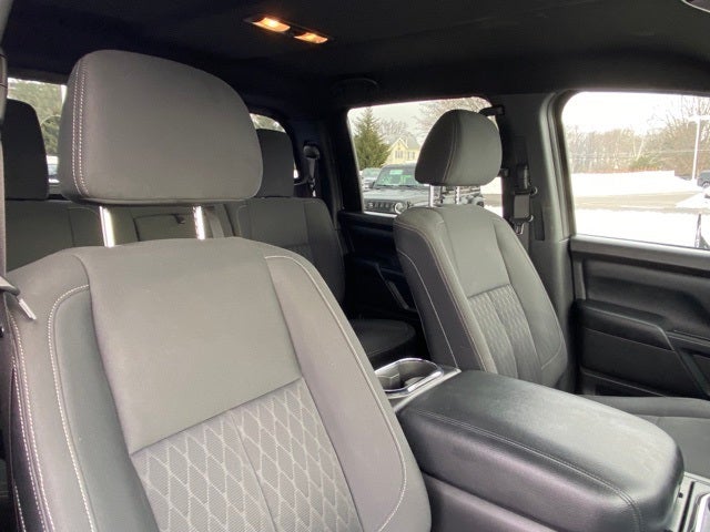 2018 Nissan TITAN XD SV Diesel