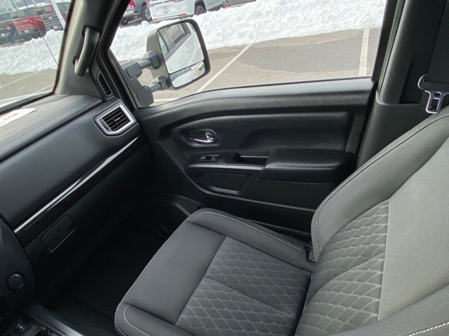 2018 Nissan TITAN XD SV Diesel