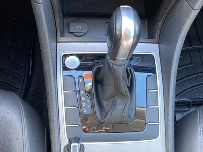 2020 Volkswagen Passat 2.0T R-Line