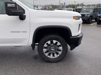 2022 Chevrolet Silverado 2500HD 4WD Crew Cab Standard Bed Custom