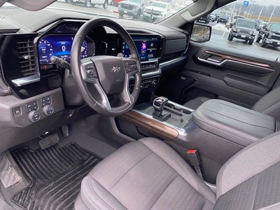 2023 Chevrolet Silverado 1500 4WD Crew Cab Short Bed RST