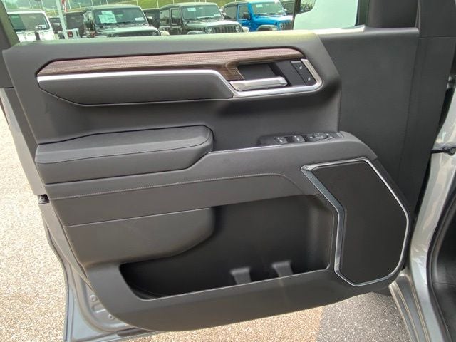 2026 Chevrolet Silverado 1500 4WD Crew Cab Short Bed RST