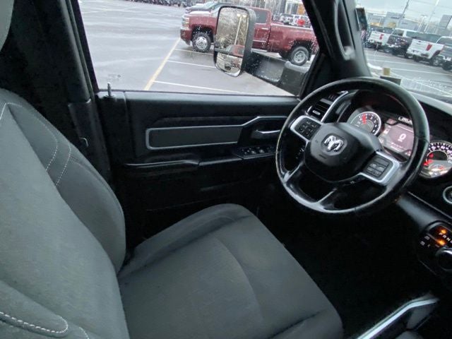 2019 RAM 3500 Big Horn Crew Cab 4x4 6'4' Box