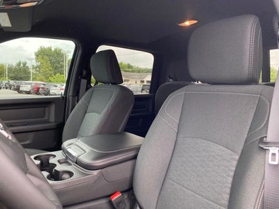 2025 RAM 2500 Tradesman Crew Cab 4x4 6'4' Box