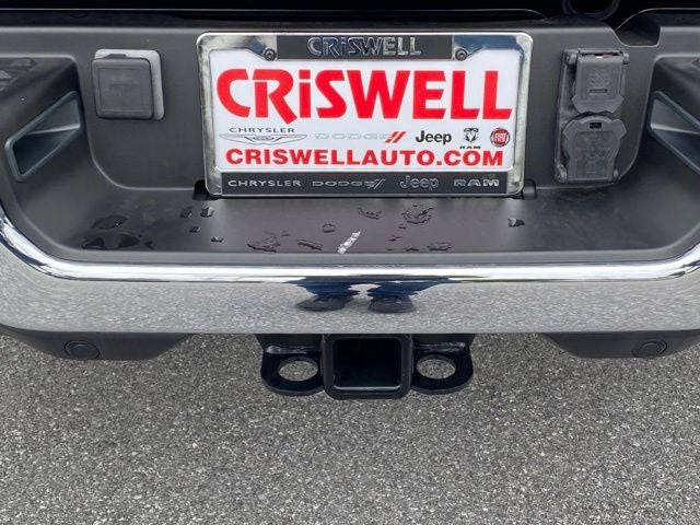 2025 RAM 2500 Tradesman Crew Cab 4x4 6'4' Box