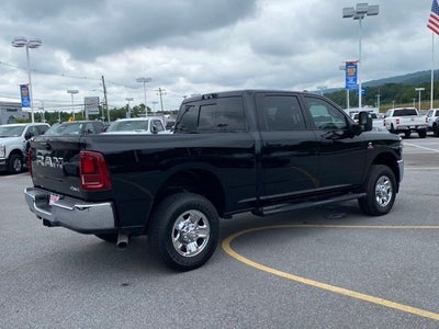 2025 RAM 2500 Tradesman Crew Cab 4x4 6'4' Box