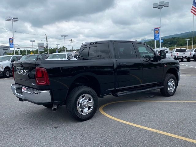 2025 RAM 2500 Tradesman Crew Cab 4x4 6'4' Box