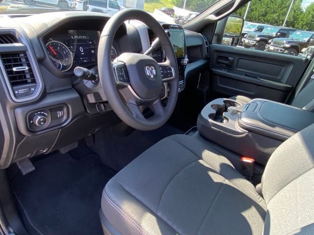 2025 RAM 2500 Tradesman Crew Cab 4x4 8' Box