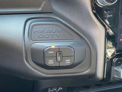 2025 RAM 2500 Tradesman Crew Cab 4x4 8' Box