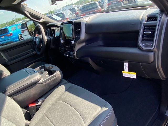 2025 RAM 2500 Tradesman Crew Cab 4x4 8' Box