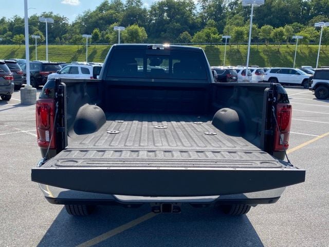 2025 RAM 2500 Tradesman Crew Cab 4x4 8' Box