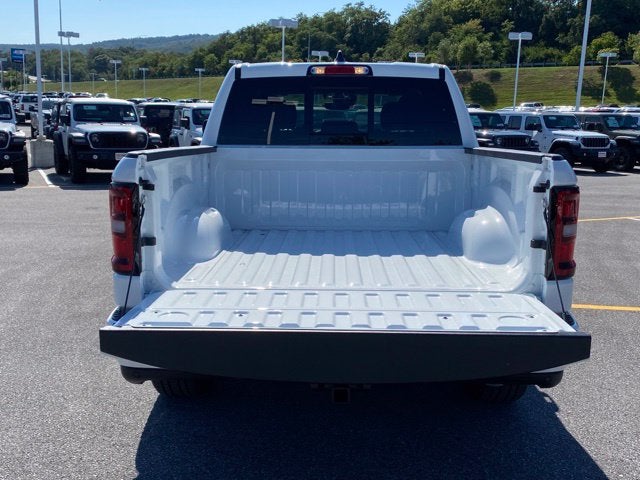 2026 RAM 1500 Big Horn Crew Cab 4x4 5'7' Box