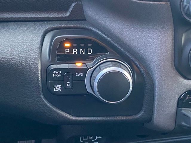 2022 RAM 2500 Tradesman Crew Cab 4x4 6'4' Box