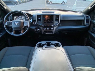 2022 RAM 2500 Tradesman Crew Cab 4x4 6'4' Box