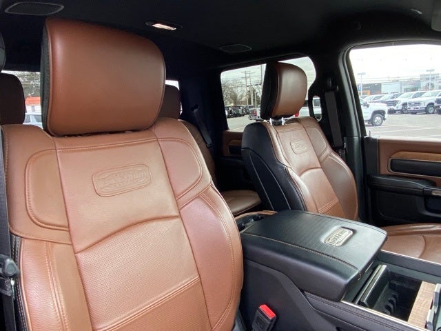 2019 RAM 2500 Longhorn Crew Cab 4x4 6'4' Box