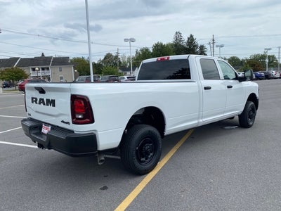 2025 RAM 2500 Tradesman Crew Cab 4x4 8' Box