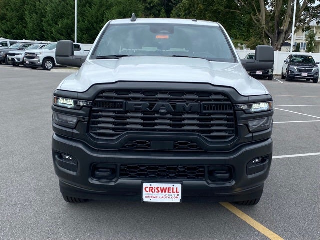 2025 RAM 2500 Tradesman Crew Cab 4x4 8' Box