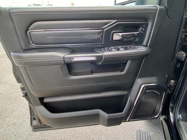 2024 RAM 2500 Limited Crew Cab 4x4 6'4' Box