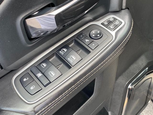 2024 RAM 2500 Limited Crew Cab 4x4 6'4' Box