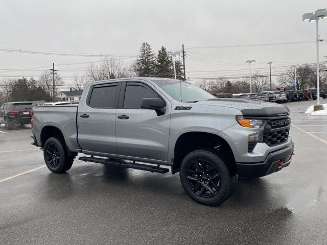 2024 Chevrolet Silverado 1500 4WD Crew Cab Short Bed Custom Trail Boss