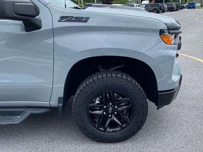 2024 Chevrolet Silverado 1500 4WD Crew Cab Short Bed Custom Trail Boss