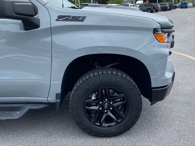 2024 Chevrolet Silverado 1500 4WD Crew Cab Short Bed Custom Trail Boss