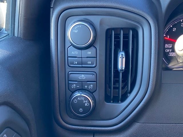 2024 Chevrolet Silverado 1500 4WD Crew Cab Short Bed Custom Trail Boss