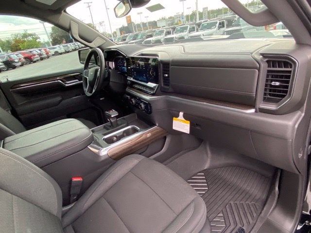 2026 Chevrolet Silverado 1500 4WD Crew Cab Short Bed LT Trail Boss