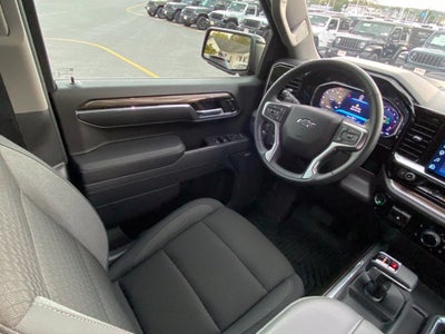 2026 Chevrolet Silverado 1500 4WD Crew Cab Short Bed LT Trail Boss