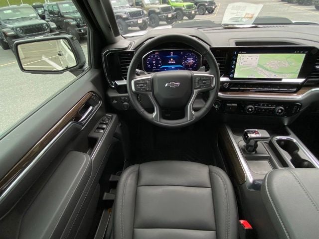 2026 Chevrolet Silverado 1500 4WD Crew Cab Short Bed LT Trail Boss