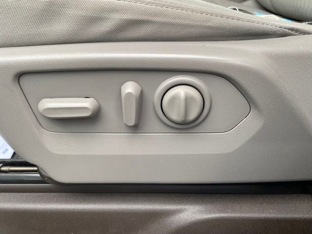 2021 Chevrolet Silverado 1500 4WD Crew Cab Short Bed RST