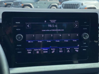 2025 Volkswagen Jetta 1.5T SE