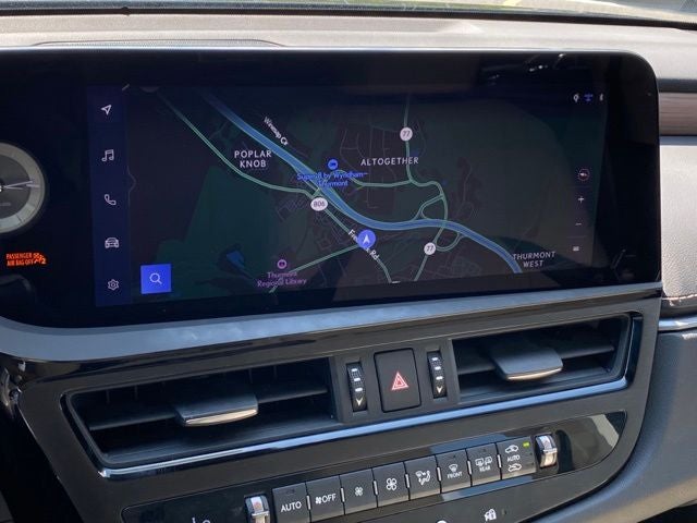 2025 Lexus ES 300h